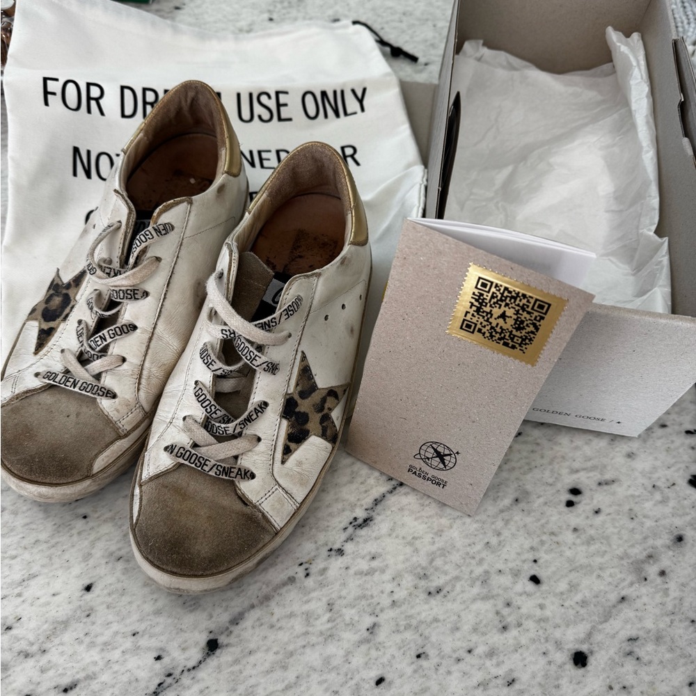 Golden Goose Sneakers